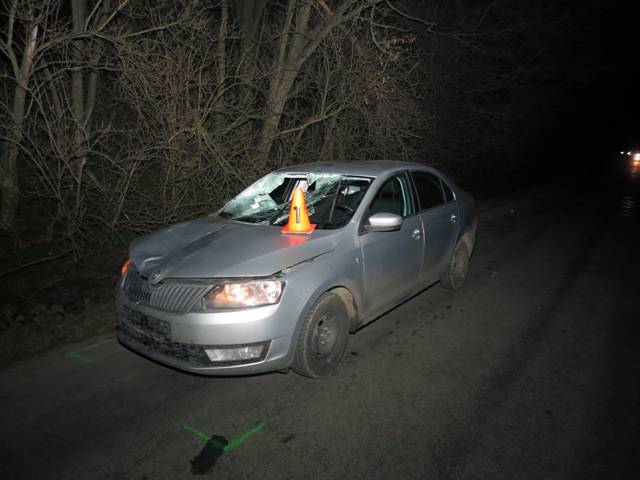 U Zdounek srazil automobil chodce, na místě zemřel - Zdounky, Zborovice