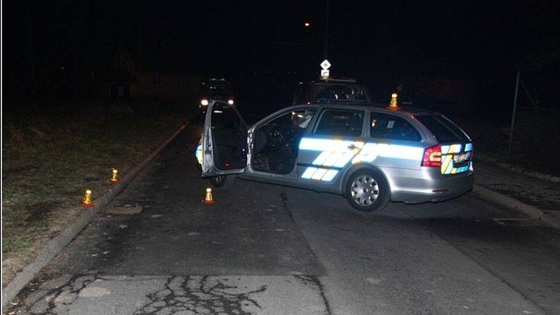 Opilý mladík najel na policistu - Frýdek-Místek