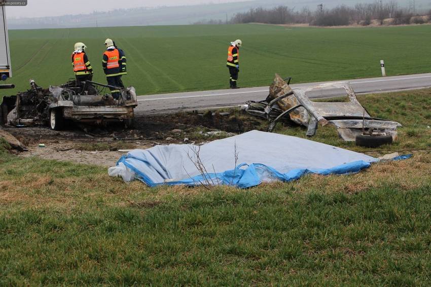 Dopravní nehoda v obci Suchohrdly si vyžádala čtyři mrtvé - Suchohrdly