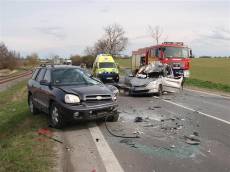Tři vozidla se srazila na Litovelsku - Chudobín