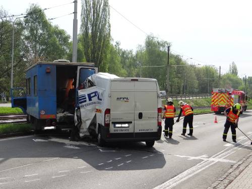 Dopravní nehoda Avie a dodávky v Ostravě - Ostrava