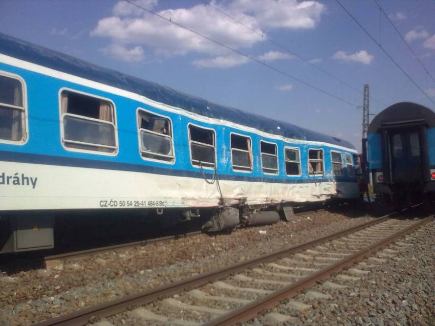 Nehoda dvou vlaků na Klatovsku: 50 lidí zraněno, 7 středně těžce - Horažďovice-předměstí