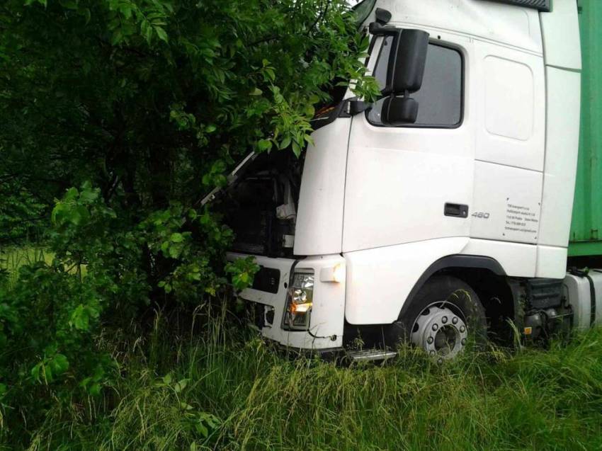 U Štoků se střetll kamion s nákladním vozidlem - u Štoků