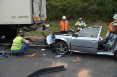 Tragická nehoda se stala na dálnici D11 u Prahy - D 11