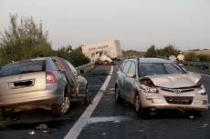 Na Lounsku při dopravní nehodě zemřeli tři lidé - R7