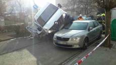 Kuriózní dopravní nehoda se stala v Brně - Brněnská ulice