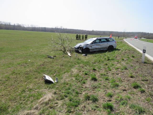 O víkendu bourali motorkáři, několik jich vážné nehody nepřežilo - Čestice