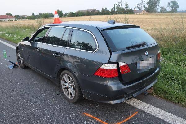Motorkář předjížděl v zákazu, zemřel po střetu s kamionem - Čáslavky