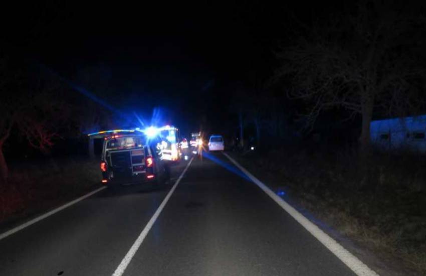 Řidič srazil na Rakovnicku chodce bez reflexních prvků, ten na místě zemřel - Lubná